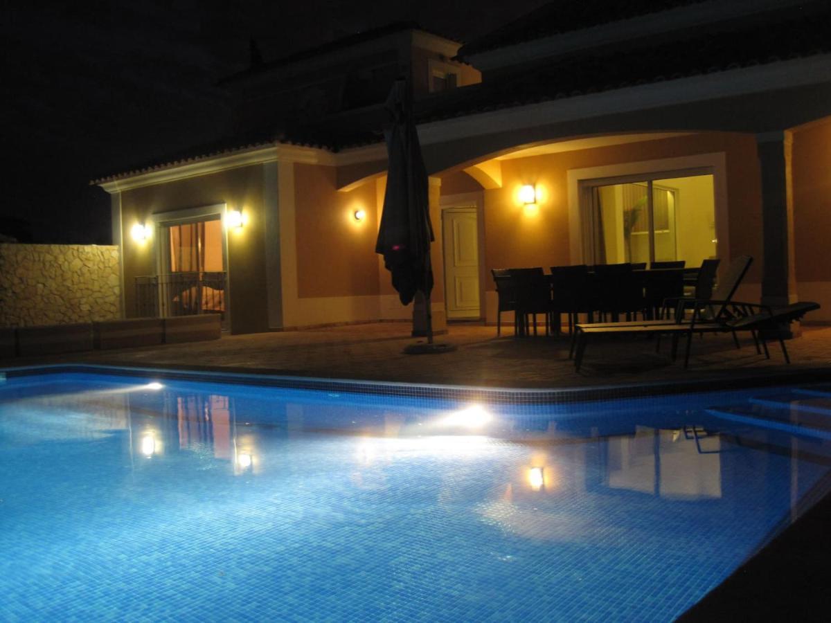 Villa "Oasis"- C Albufeira Eksteriør billede